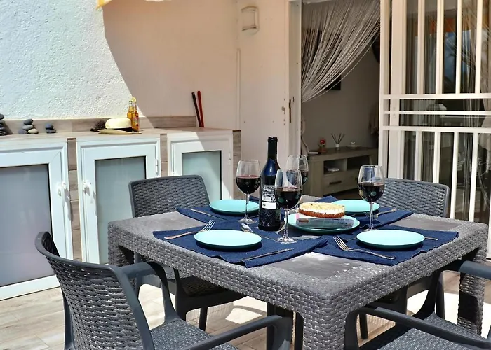 Playa Ajabo Beachfront كالاو سالفاجي